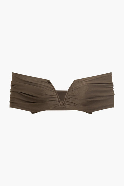 A Vintage Style Top with Delicate Timeless Details