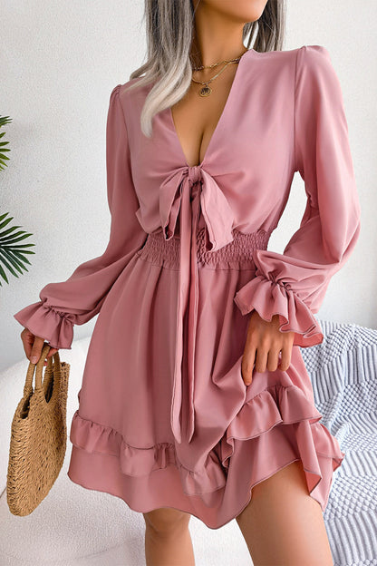 Effortlessly Elegant Dress with a Timeless Design