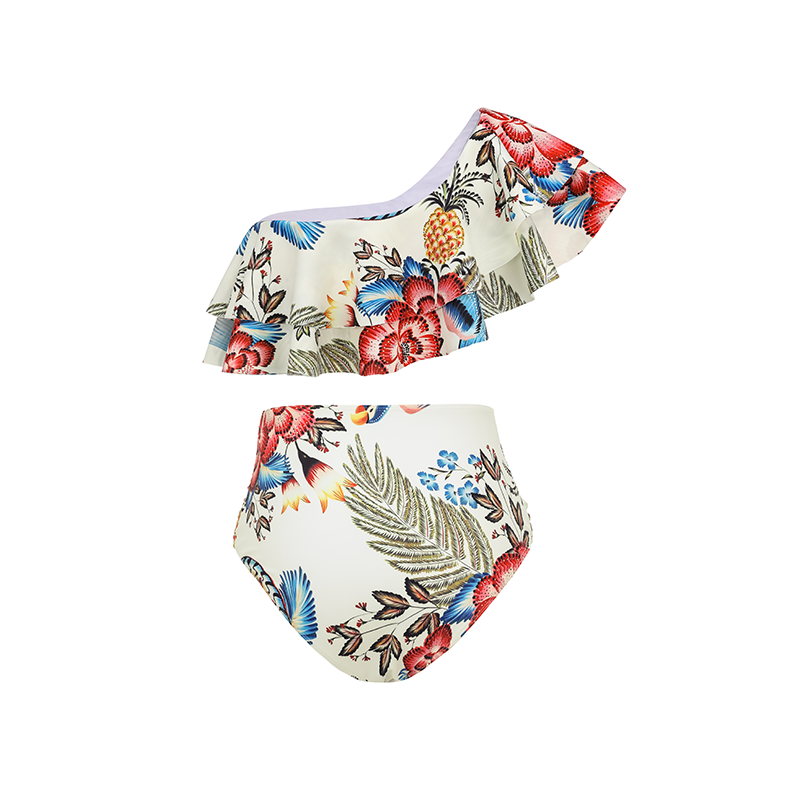 Beautifully Crafted Bikini in a Classic Style