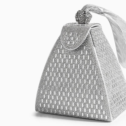 Classic Vintage Bag with a Flattering Fit