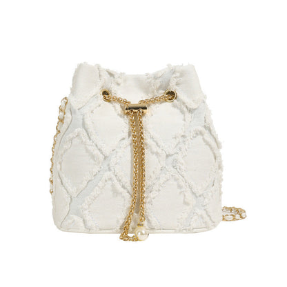 Classic Vintage Bag with a Flattering Fit