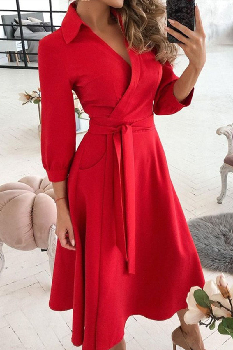 Classic Vintage Dress with a Flattering Fit