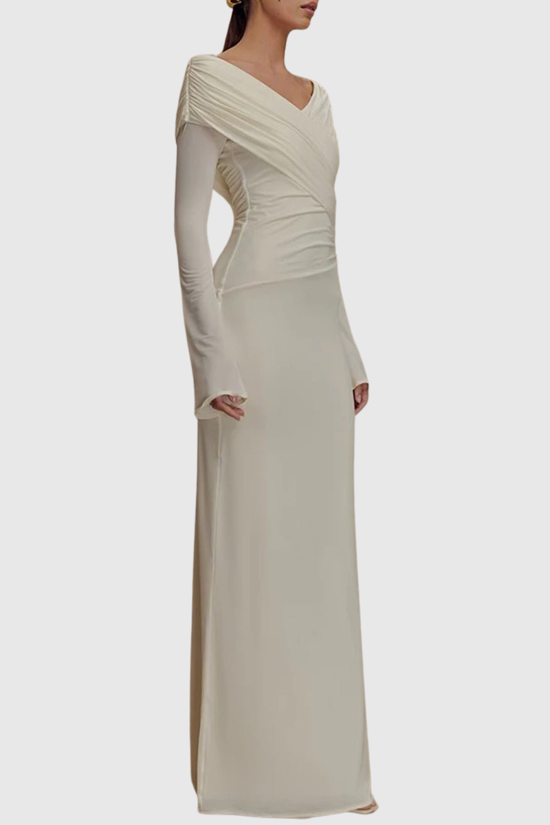 Sophisticated Dress with a Clean Classic Look