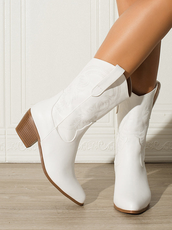 Polished Boots with an Effortless Classic Look