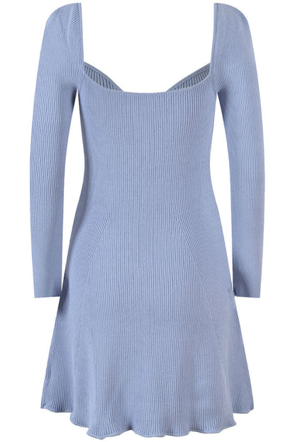 Beautifully Finished Sweater in a Timeless Design