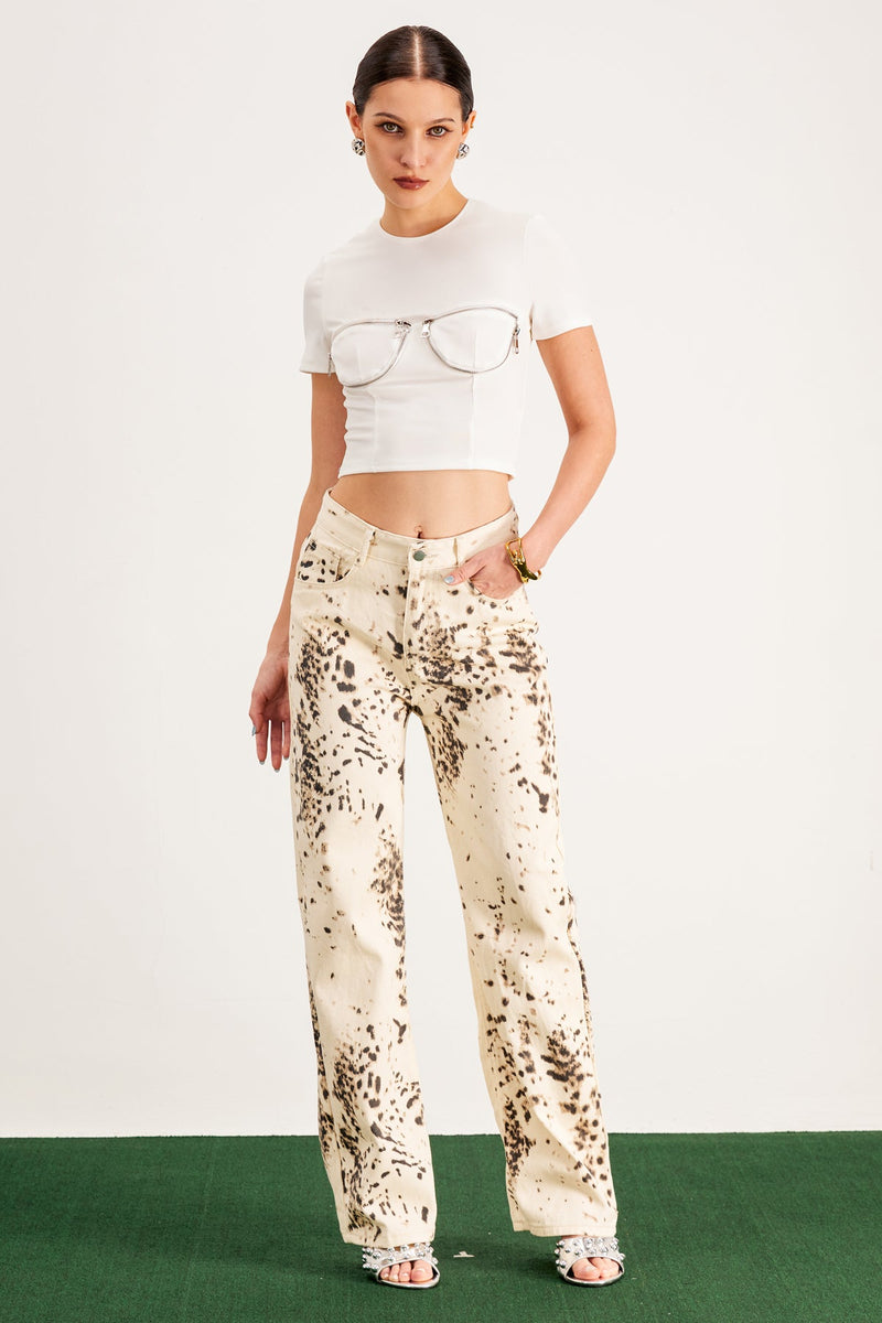 Sophisticated Pants with a Clean Classic Look