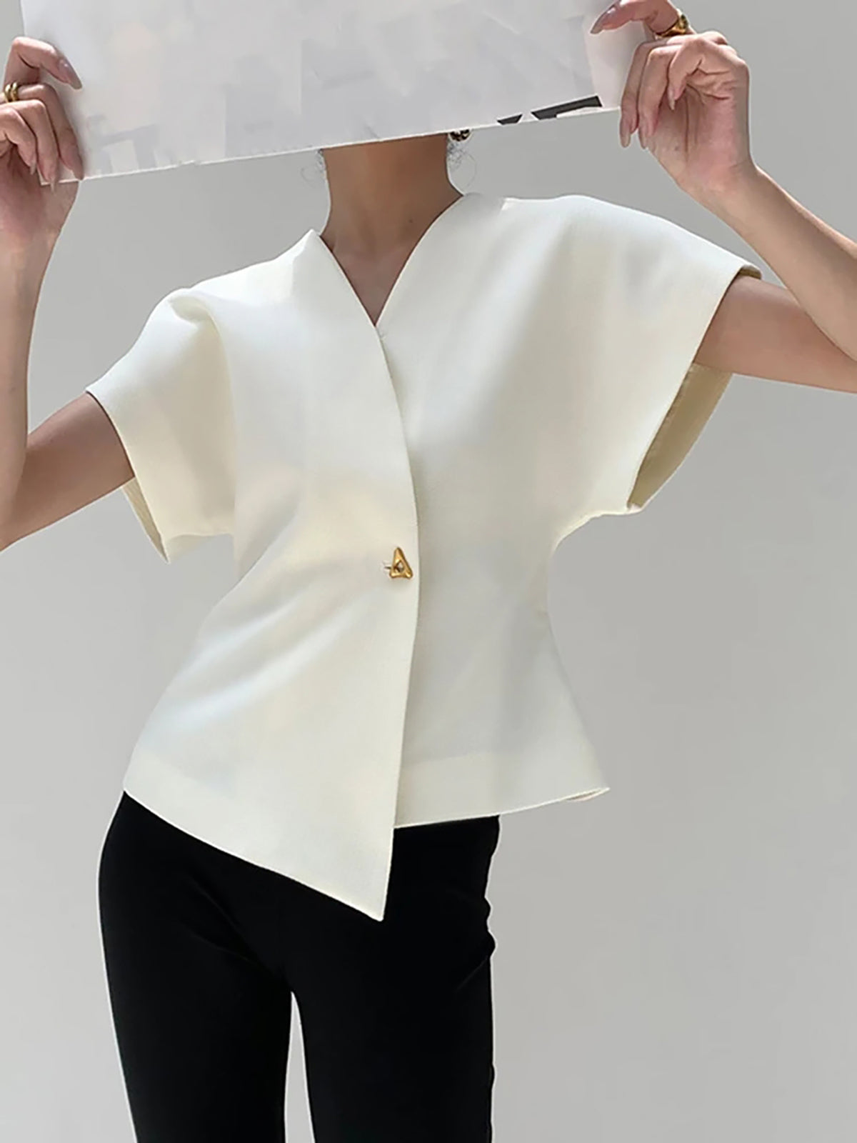 Classic Vintage & Enduringly Stylish Top