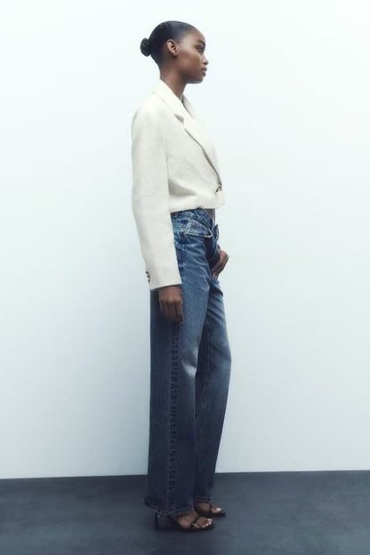 A Vintage Style Coat with Delicate Timeless Details