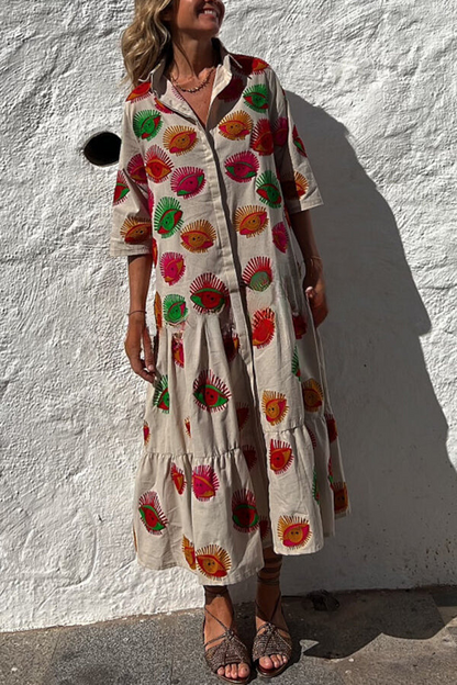 Classic Vintage Dress with a Flattering Fit
