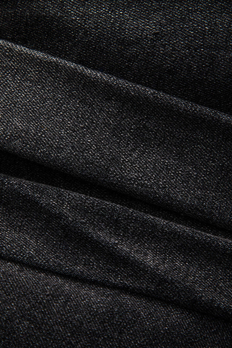 Well Tailored Garment with a Graceful Silhouette