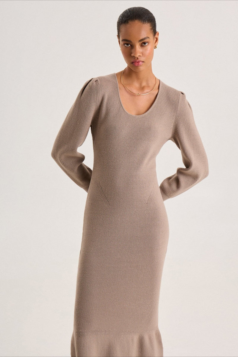 Beautifully Crafted Sweater in a Classic Style