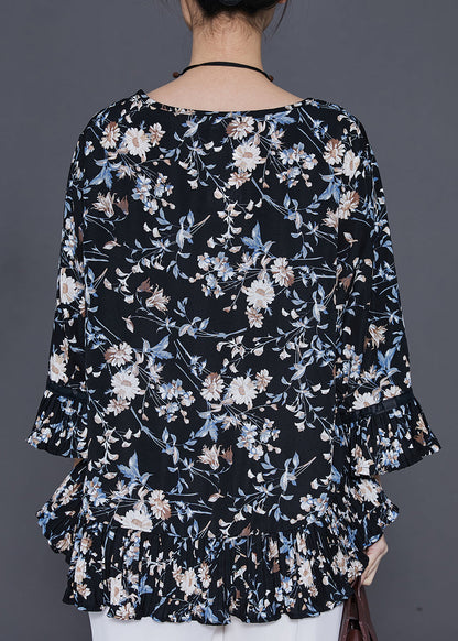 Beautifully Finished Blouse in a Timeless Design