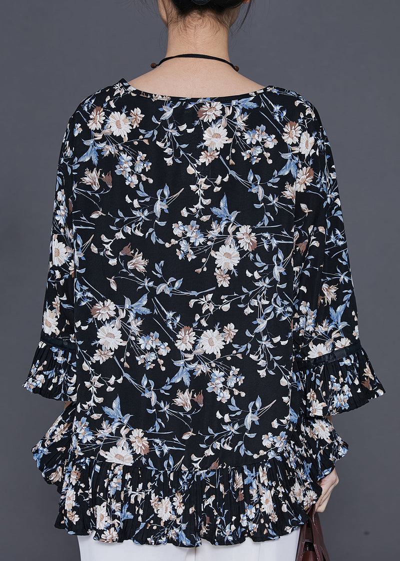 Beautifully Finished Blouse in a Timeless Design