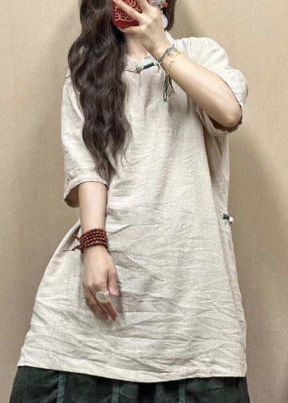 Gracefully Styled Blouse for Any Occasion