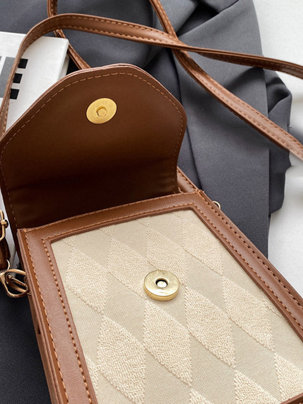 Beautifully Finished Bag in a Timeless Design