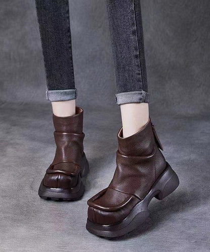Polished Boots with an Effortless Classic Look
