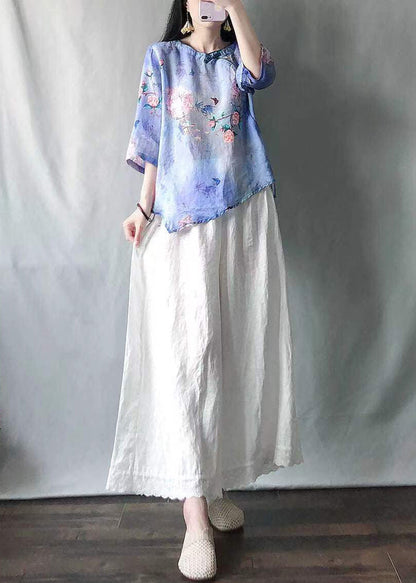 A Vintage Style Shirt with Delicate Timeless Details