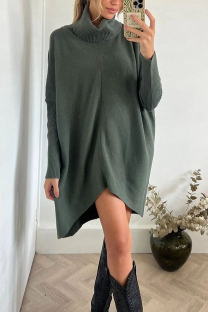 Well Tailored Sweater with a Graceful Silhouette
