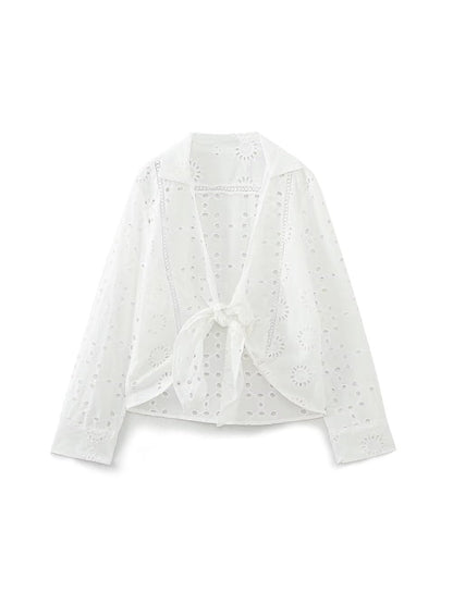 Beautifully Balanced Top with Timeless Character