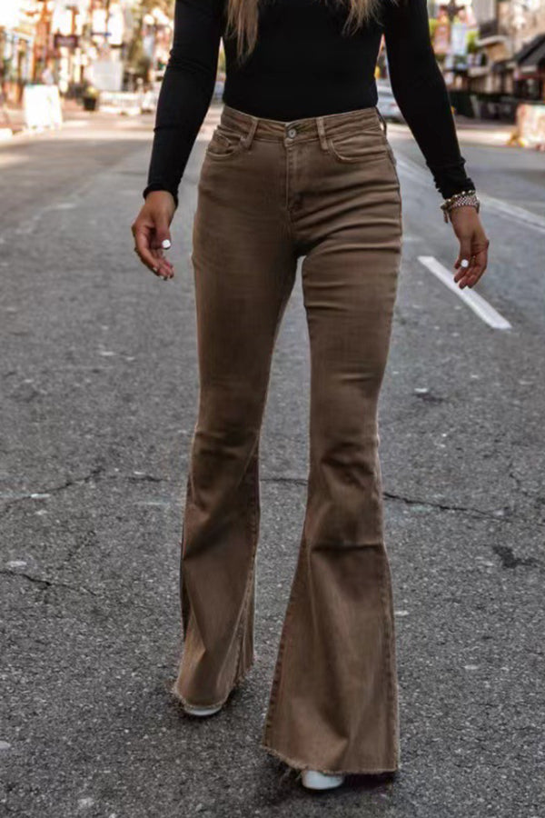 Beautifully Finished Pants in a Timeless Design