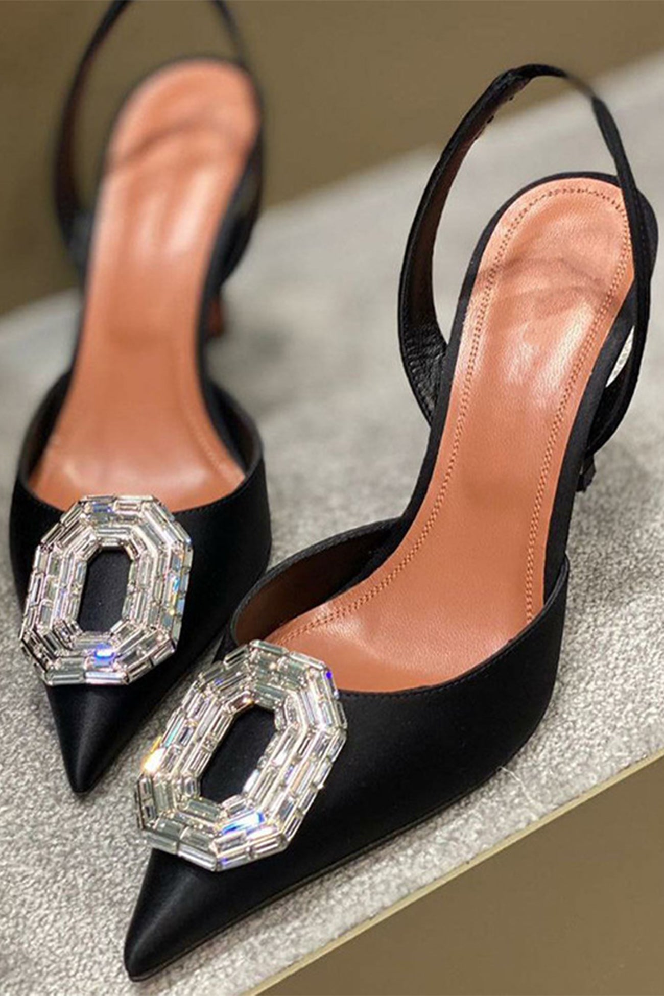 Well Tailored Heels with a Graceful Silhouette