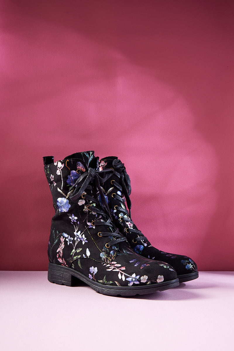 Sophisticated Boots with a Clean Classic Look