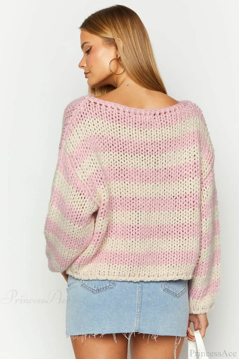 Beautifully Finished Sweater in a Timeless Design