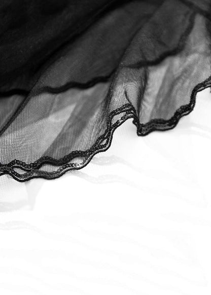Effortlessly Elegant Garment with a Timeless Design
