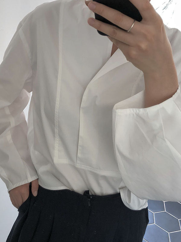 A Vintage Style Shirt with Delicate Timeless Details