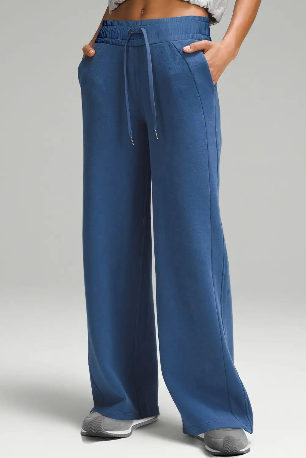 Classic Vintage Pants with a Flattering Fit