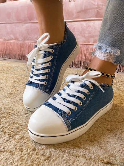 Elegantly Styled Sneakers for Everyday Wear