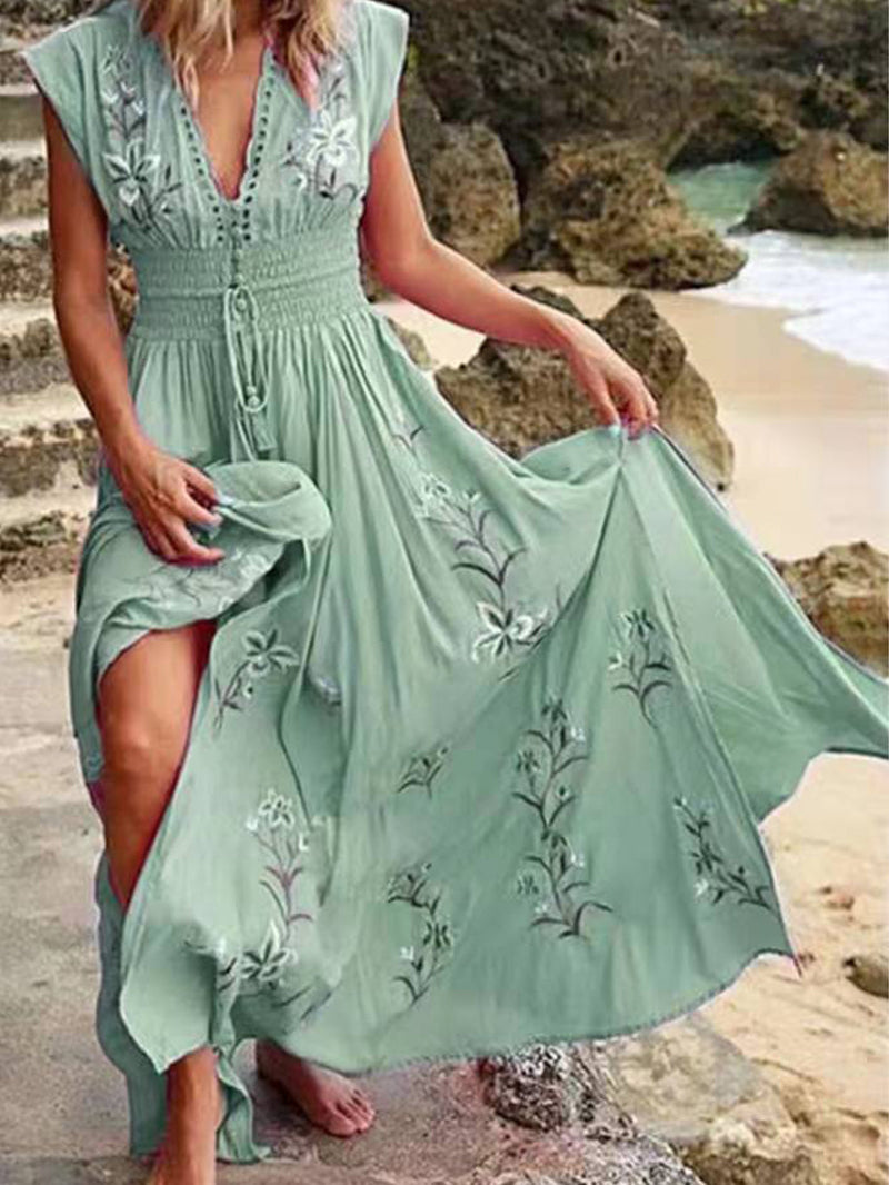 Classic Vintage & Enduringly Stylish Dress