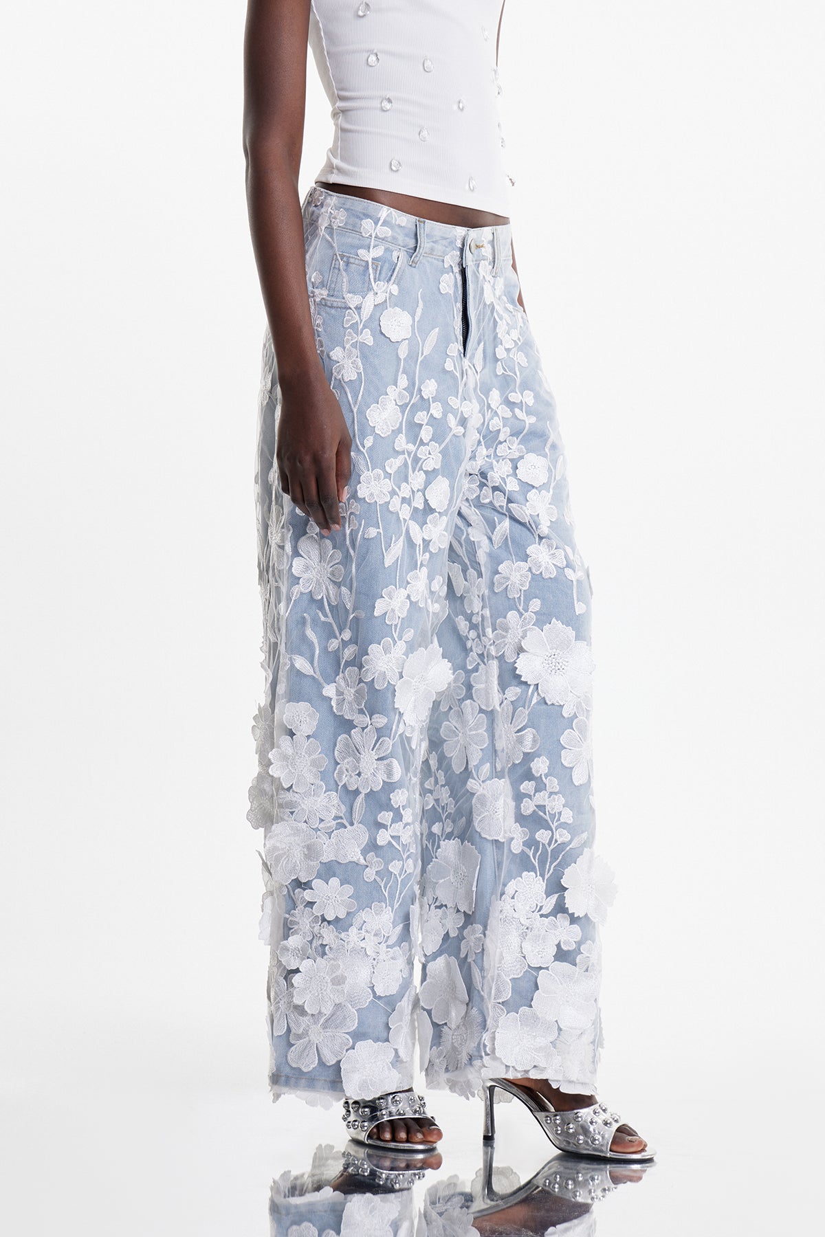 Classic Vintage Garment with a Flattering Fit