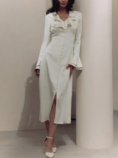 Well Tailored Dress with a Graceful Silhouette