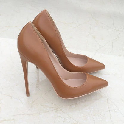 Classic Vintage Heels with a Flattering Fit