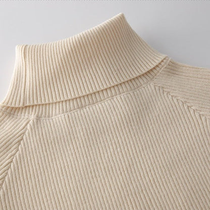Classic Vintage Sweater with a Flattering Fit