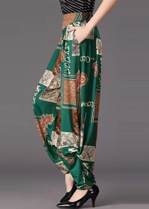 Elegantly Styled Pants for Everyday Wear