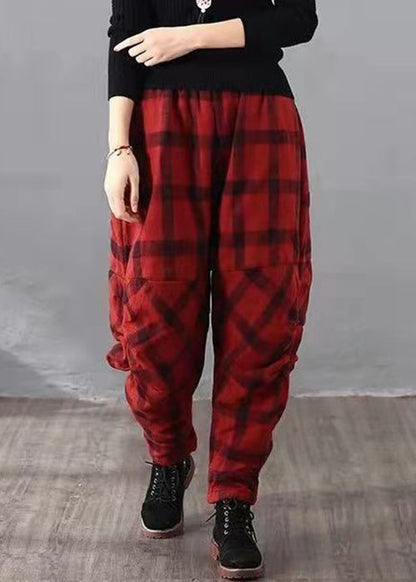 Effortlessly Elegant Pants with a Timeless Design