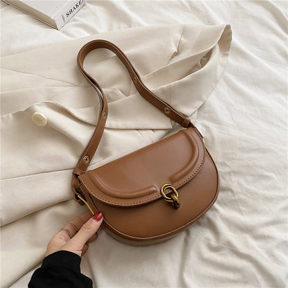 Polished Bag with an Effortless Classic Look