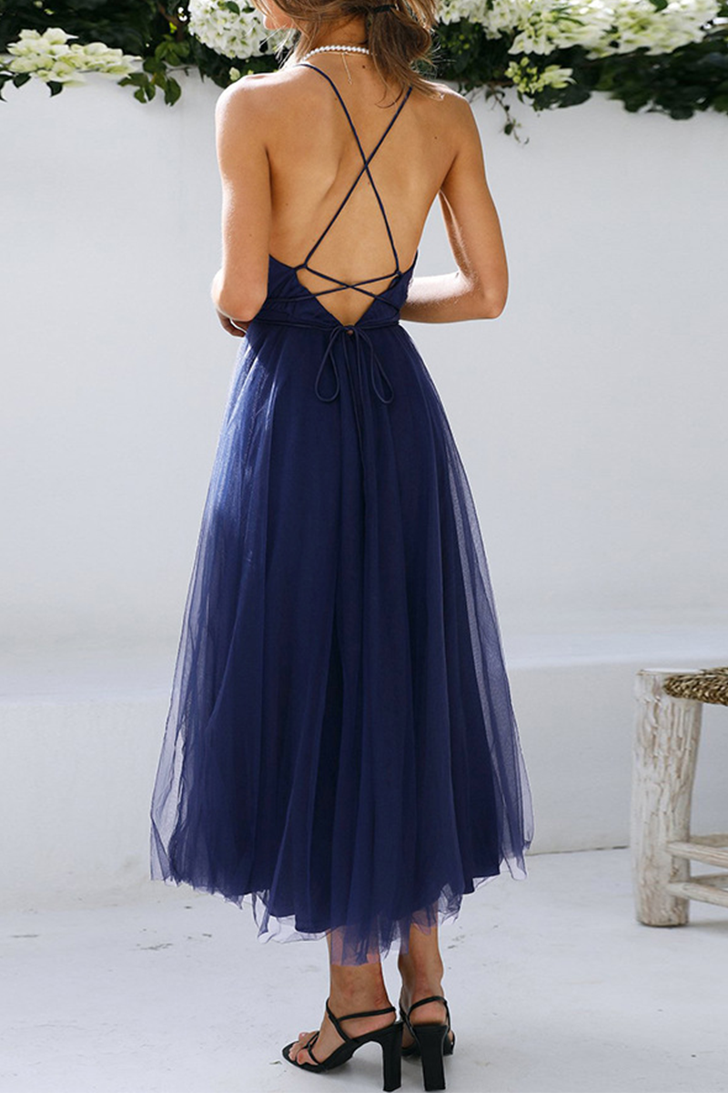 Beautifully Crafted Dress in a Classic Style