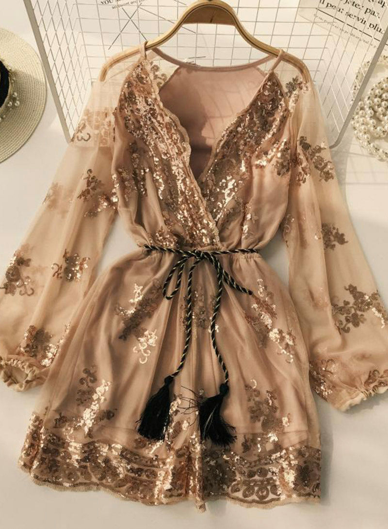 Effortlessly Elegant Dress with a Timeless Design