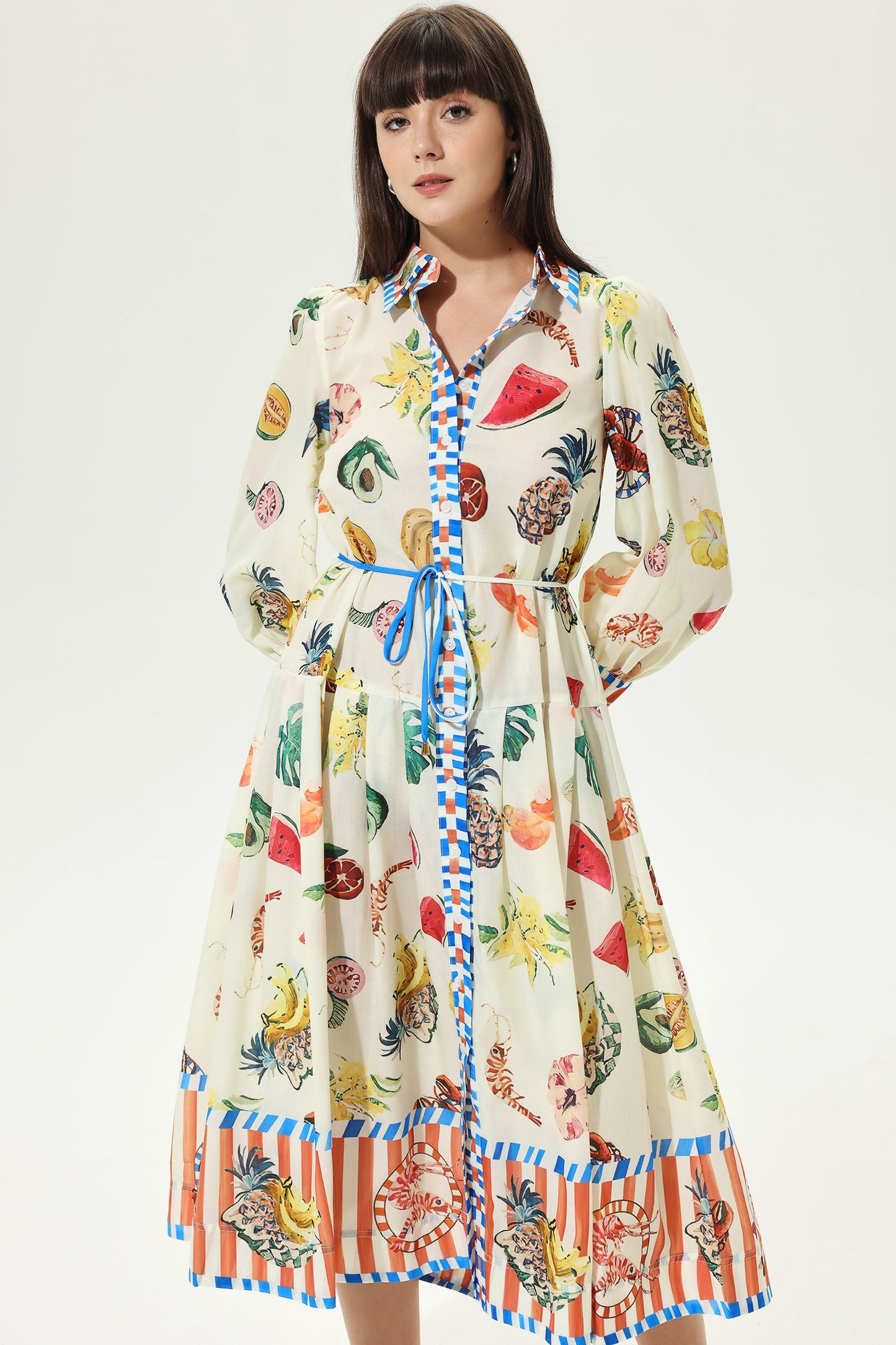 Well Tailored Dress with a Graceful Silhouette
