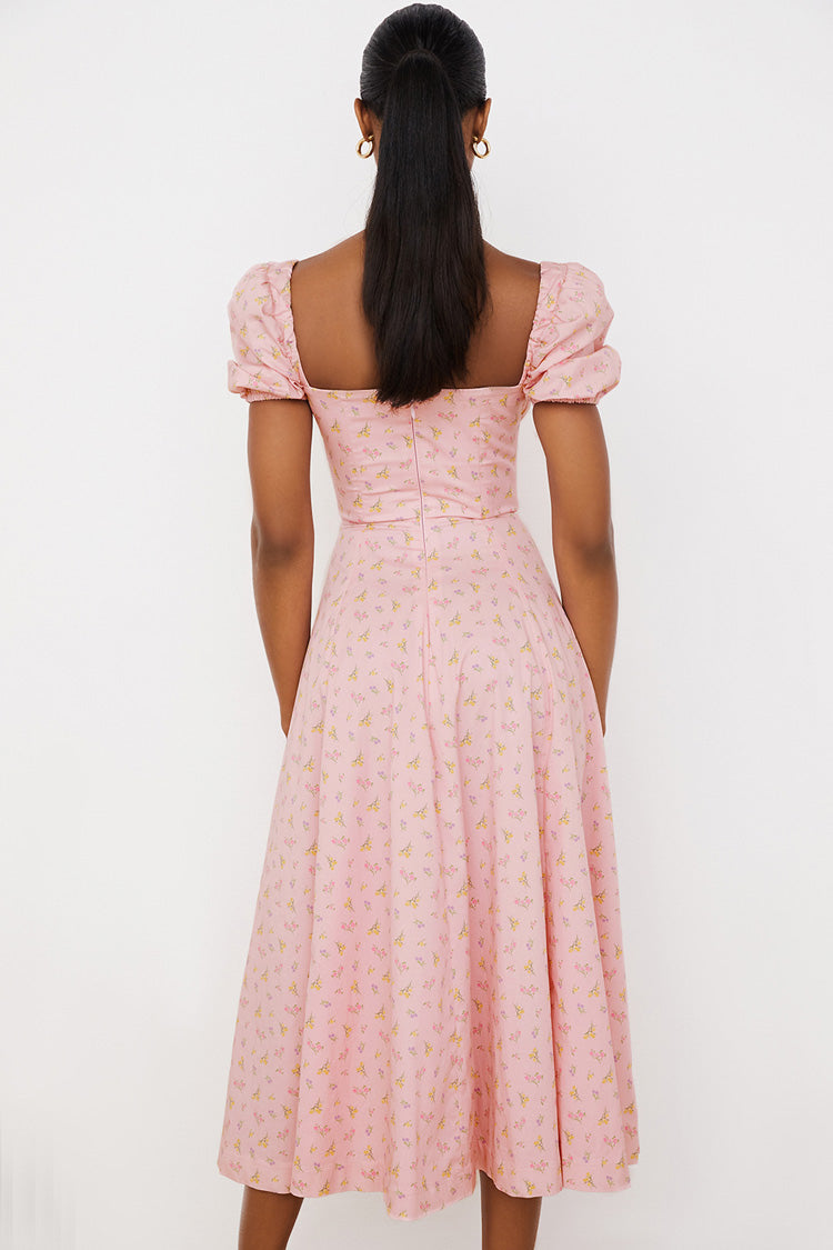 Classic Vintage & Enduringly Stylish Dress