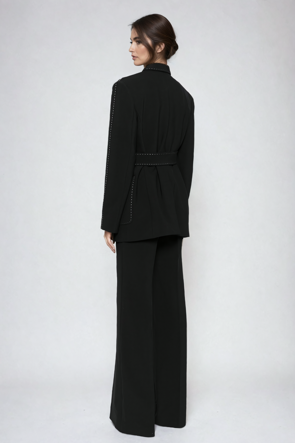Classic Vintage Pants with a Flattering Fit