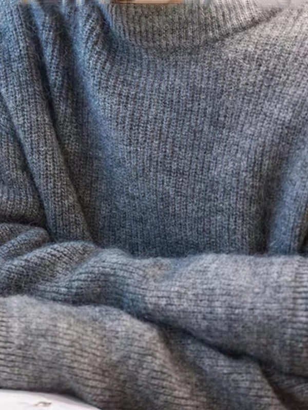 Classic Vintage Sweater with a Flattering Fit