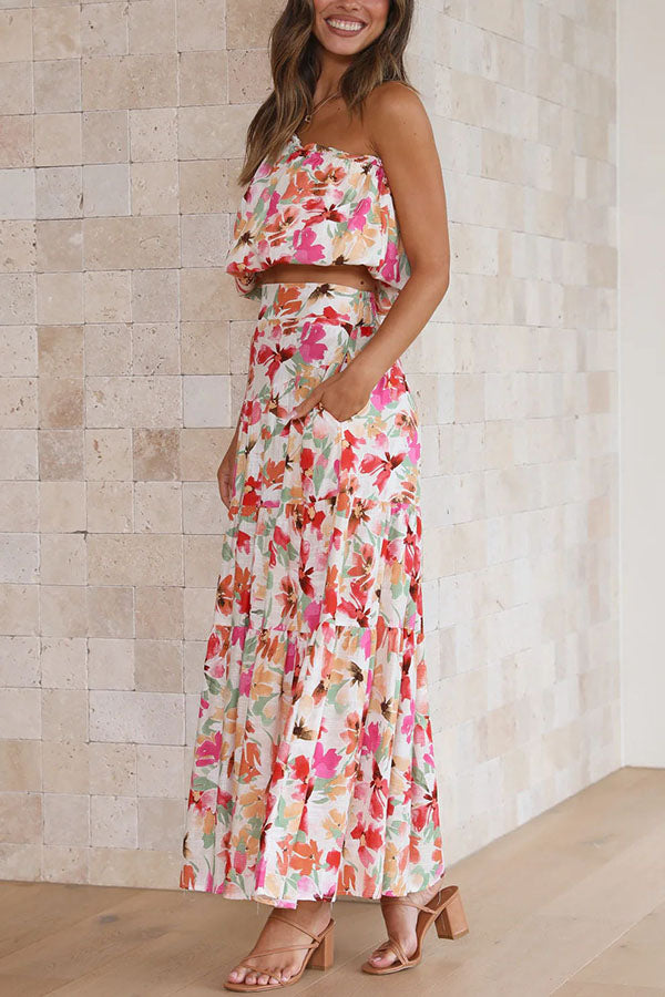 Effortlessly Elegant Garment with a Timeless Design