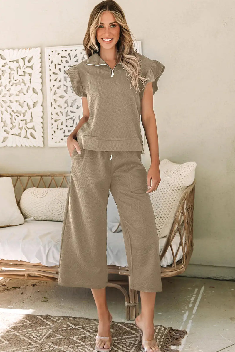 Beautifully Crafted Pants in a Classic Style