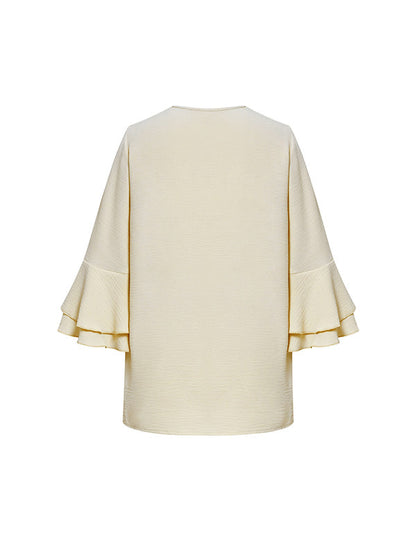 Beautifully Crafted T-Shirt in a Classic Style
