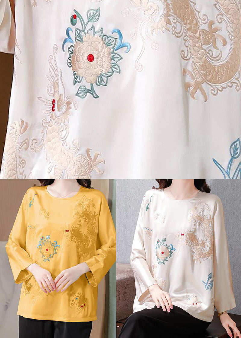 Well Tailored Blouse with a Graceful Silhouette