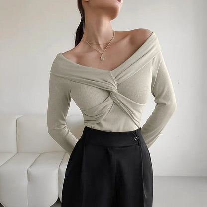 Classic Vintage Sweater with a Flattering Fit